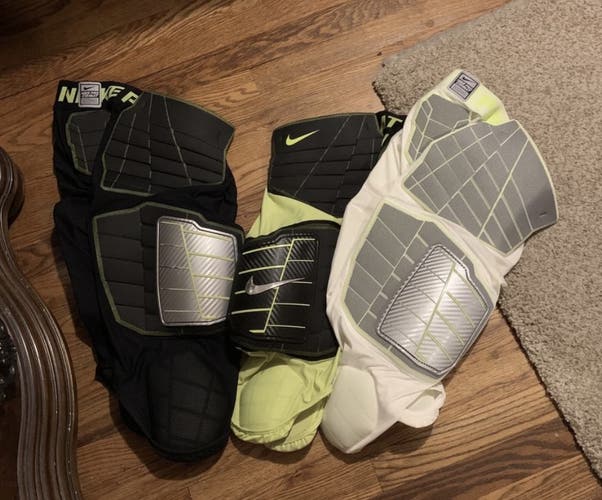New Large Nike Pro Combat Hyperstrong 3.0