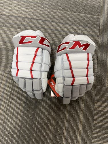 New HockeyTown & STL CCM 13" Tacks 4 Roll Pro Gloves