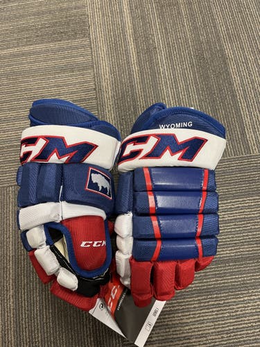 New Wyoming CCM 14" Tacks 4 Roll Pro Gloves