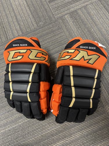 New Anaheim Ducks CCM 14" Tacks 4 Roll Pro Gloves