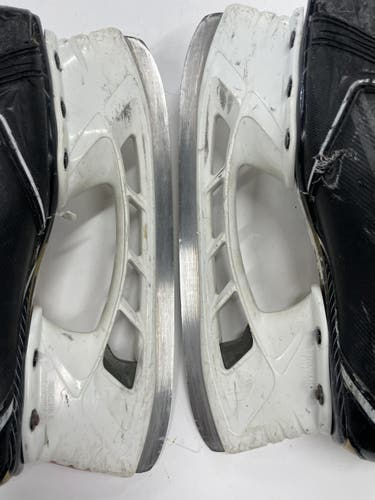 Used Bauer Supreme Elite Junior 01.5 D - R Regular Ice Skates Ice Hockey Skates