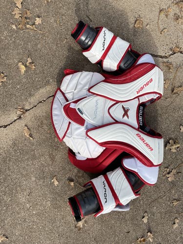 Used Large Bauer Vapor 1X Goalie Chest Protector