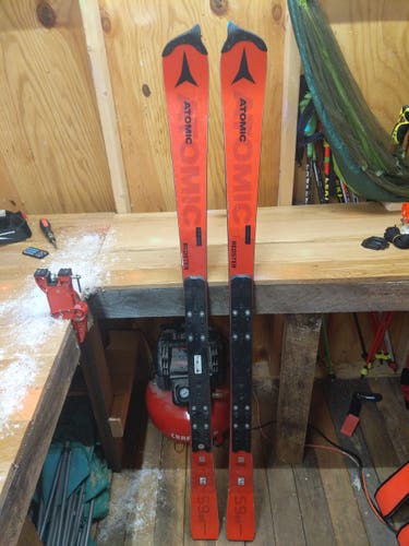 Skis Used 2020 Atomic Racing Redster FIS SL Without Bindings