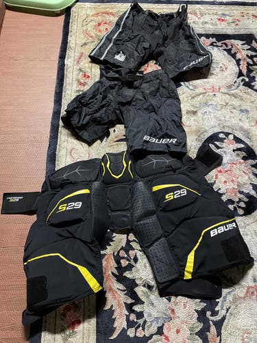 Black Senior Large Bauer Pro Stock Supreme S29 Hockey Pants