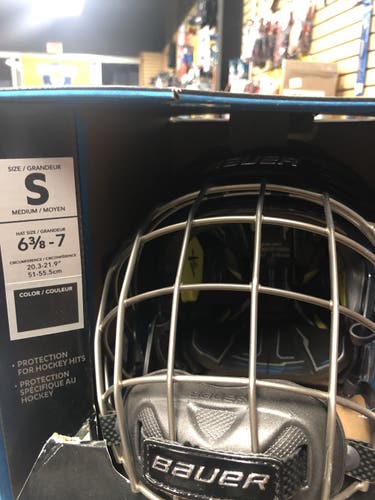 Bauer Reakt 200 helmet