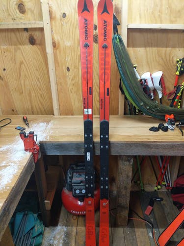 Skis Used 2020 Atomic Racing Redster FIS GS Without Bindings