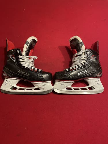 Senior Bauer Regular Width Size 6 Vapor X500 Hockey Skates