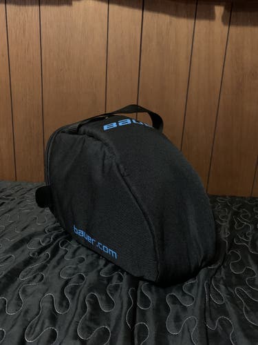 Bauer goalie helmet bag