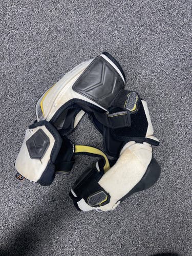 University Is F Michigan CCM Elbow Pads