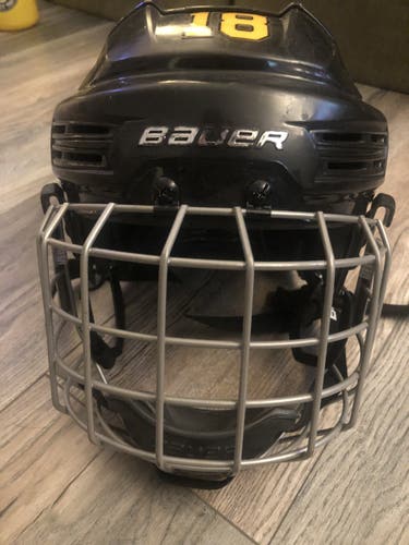 Black Used Medium Bauer Re-Akt 200 Helmet