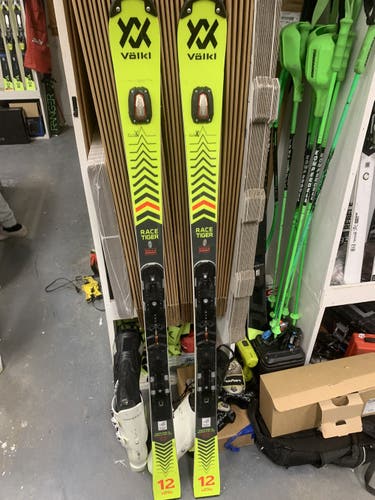 Used Volkl Racetiger 155 SL skis