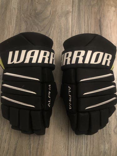 Black Junior Warrior 12" Alpha QX5 Gloves
