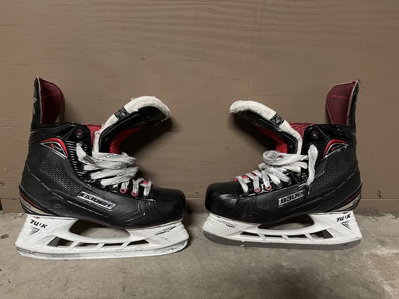 Used Bauer Extra Wide Width Size 10 Vapor X700 Hockey Skates