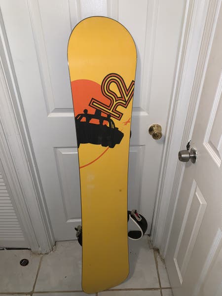 K2 mini Zeppelin snowboard | SidelineSwap | Buy and Sell on