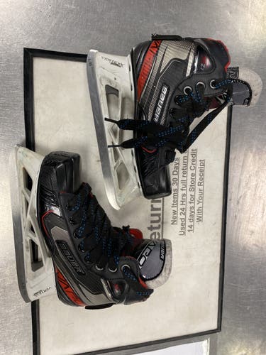 Used Bauer Regular Width Size 2.5 Vapor X2.7 Hockey Goalie Skates