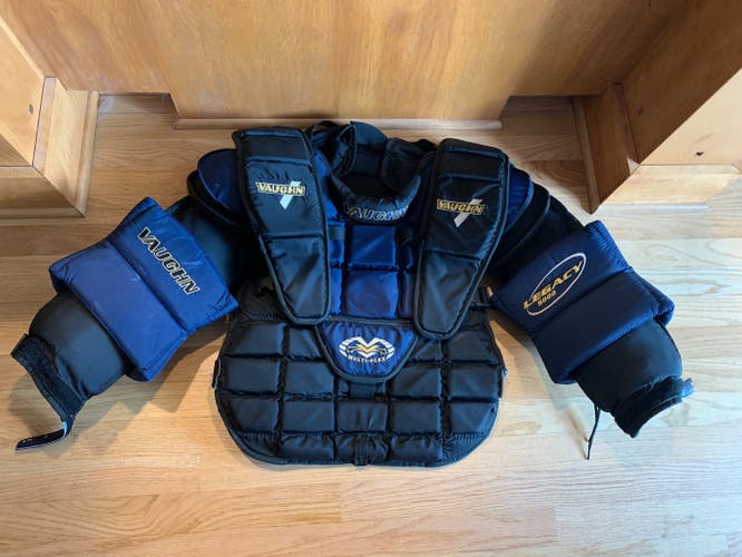 Used Medium Vaughn  Legacy 6000 Goalie Chest Protector