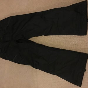 Use girls Obermeyer Bandera insulated ski pants. Size 10-12 teen. $20 or best offer.
