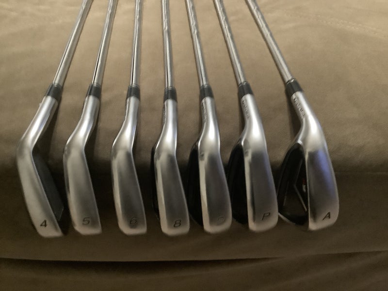 Iron Set Used Men's TaylorMade Left Hand R9 Stiff Flex Steel Shaft