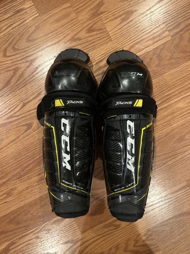 Junior CCM  Tacks 9080 Shin Pads