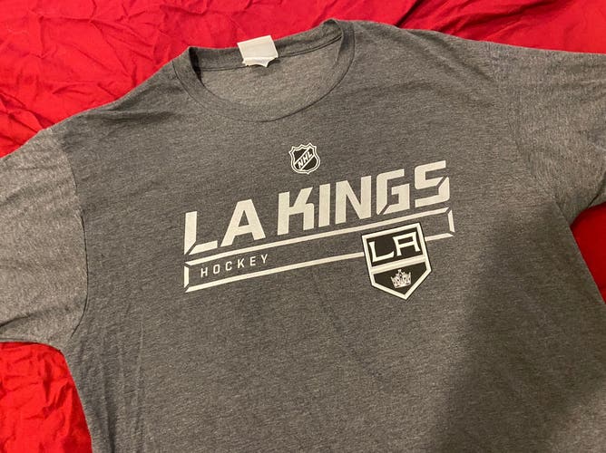 NHL Los Angeles Kings Fanatics Gray T-Shirt Size Large * NEW NWOT