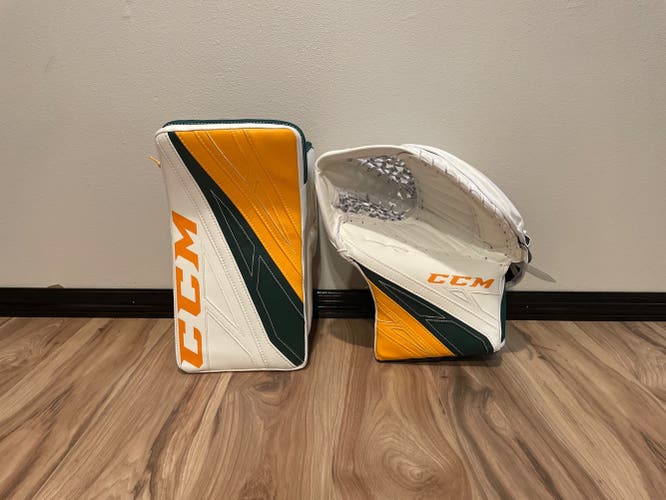 Pro Stock CCM Extreme Flex 4 Gloves