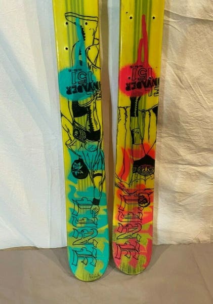 Line El Invader 151cm 110-83-110 Twin-Tip Freestyle Skis