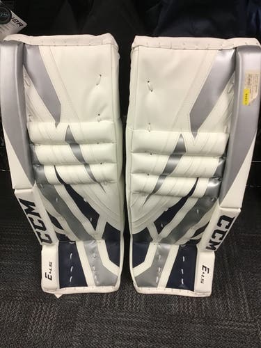 Blue Goalie Leg Pads New Junior 28" CCM Extreme Flex E4.5