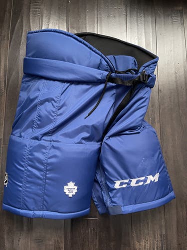 New CCM HP70 Pro Stock Pants Toronto Maple Leafs Large