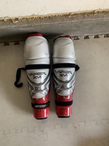 Used Bauer  Vapor XVI Shin Pads
