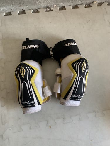 Senior Medium Bauer  Supreme One40 Elbow Pads
