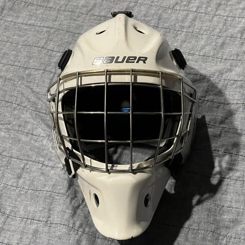 White Used Bauer  NME 8 Goalie Mask Fit 1