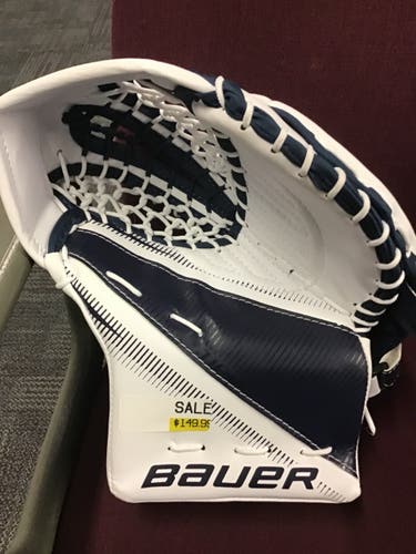 Blue Junior New Bauer Regular Supreme S27