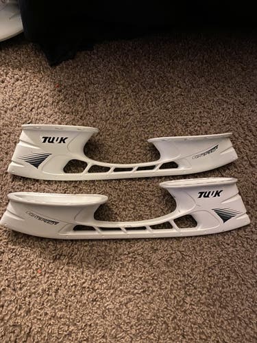 Brand New Bauer 306 Lightspeed 2 Left And Right