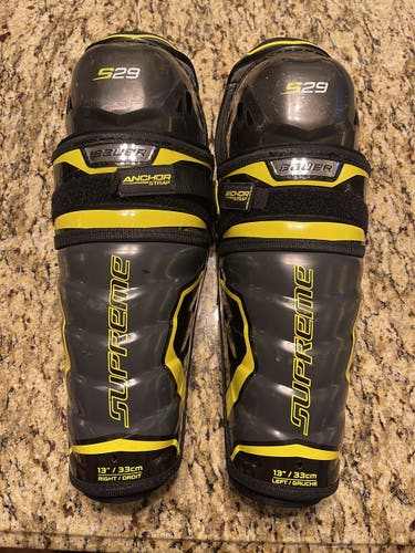 Junior Bauer Supreme S29 Shin Pads