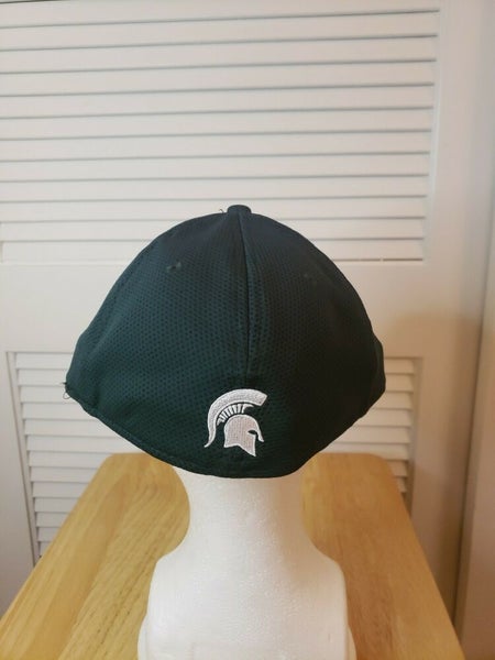 Men's New Era Green Michigan State Spartans Sport Knit Hat with