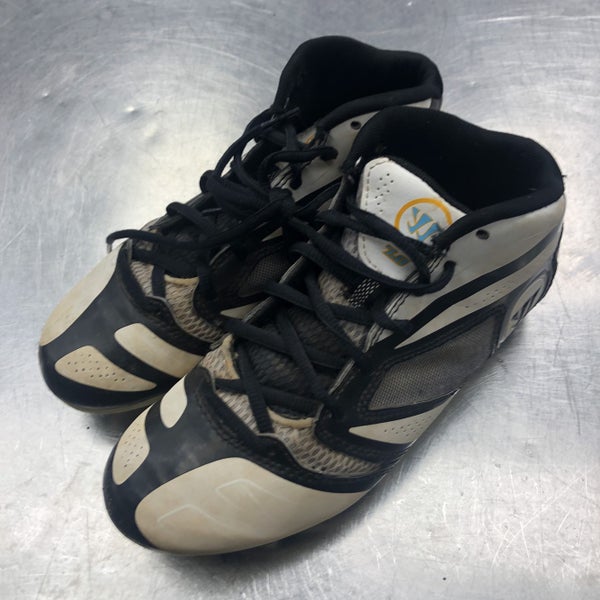 Burn 7.0 by Warrior, BURNJ7WT Lacrosse Shoes Cleats Size 4.5 M