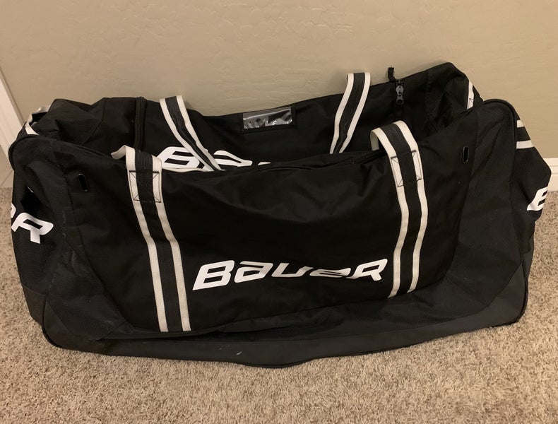 Bauer Senior Skater Bag 34" X 19" X 17"