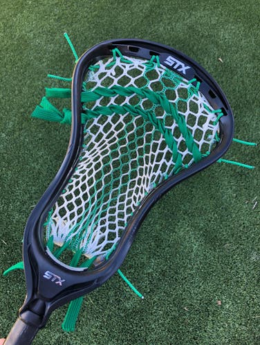 New Black Stallion 700 Head Strung with Green Throne Fiber 2 Mesh