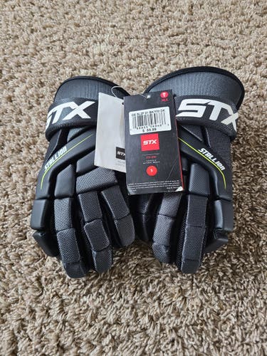 Black Lacrosse Gloves New Player's STX Stallion 200 9"