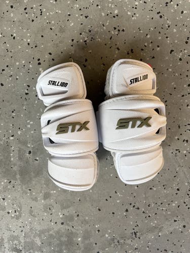 Used STX Stallion 500 Arm Pads
