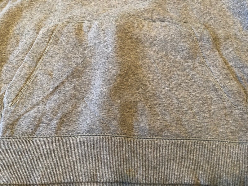 Adult Men's New Medium Under Armour Sweatshirt