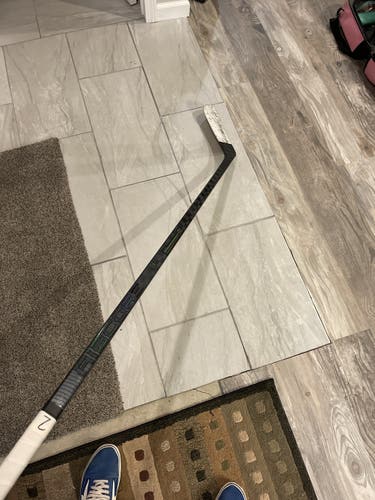 Senior Left Hand Pro Stock Trigger 6 Pro Hockey Stick