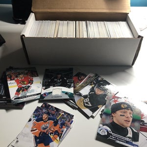 450 Hockey Cards, plus jersey card