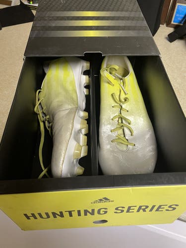 Used Size 11.5 (Women's 12.5) Adidas F50 adizero Hunting series Cleats