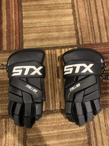 Used STX 13" Stallion 200 Lacrosse Gloves