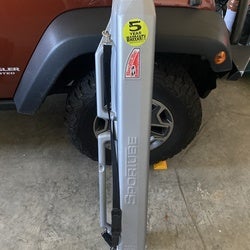 Lockable approved for flight, shipping- SportTube Series 1 Ski Carrier- used