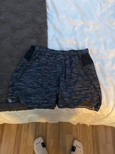 Black Used Large Lululemon Shorts
