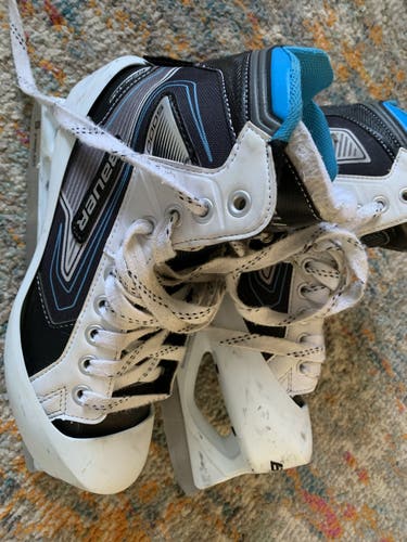 Hockey Goalie Skates Junior Used Bauer 5000 Extra Wide Width Size 6