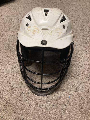 White Adult Player's Cascade CPX-R Helmet