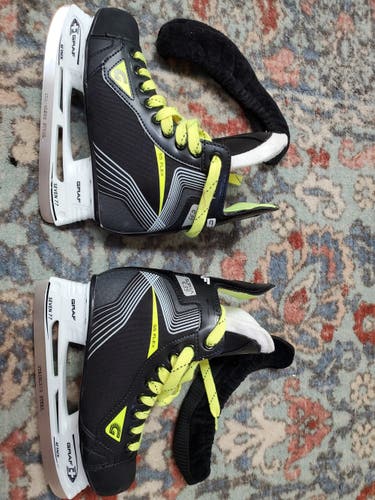 Ice Hockey Skates Used Graf Supra G35 Size 3.5
